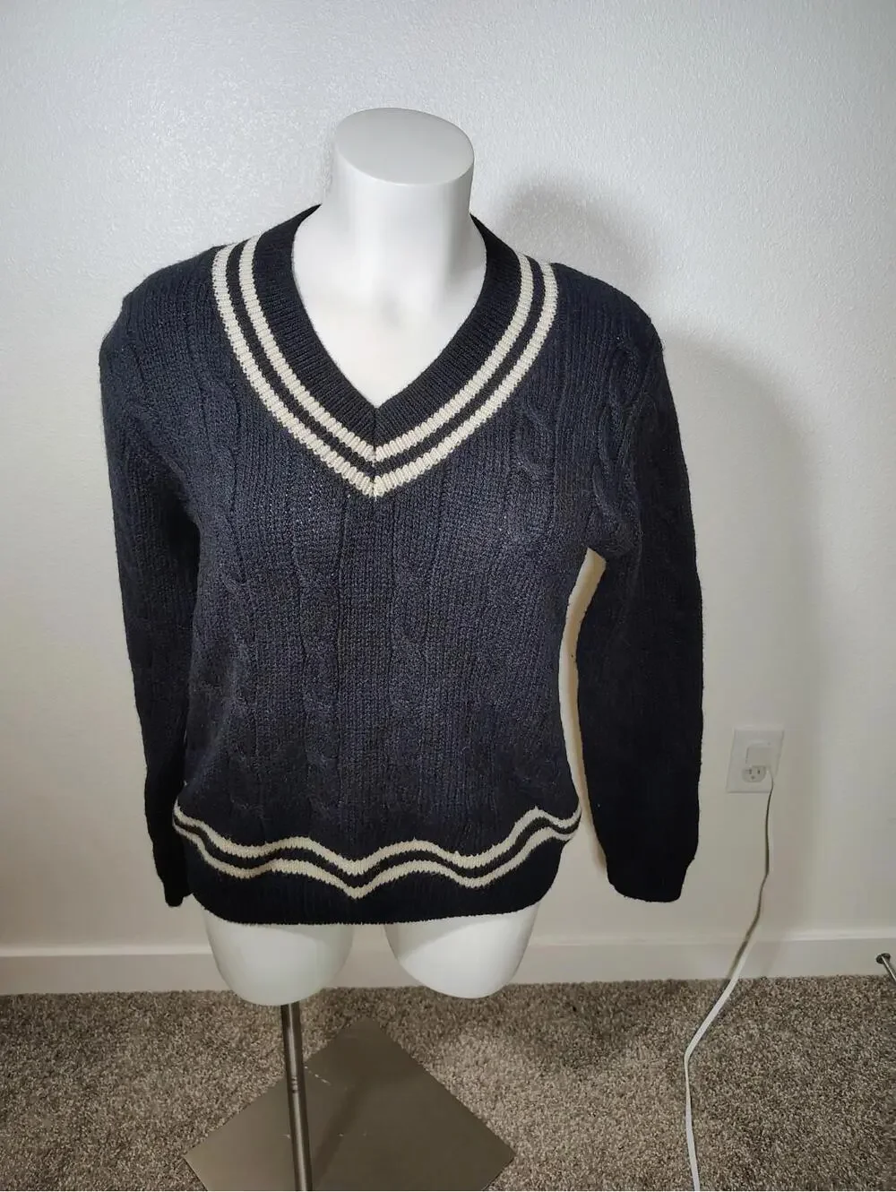 Brandy Melville Varsity Sweater Women's Medium Navy Wool Chunky Cable Knit Y2K